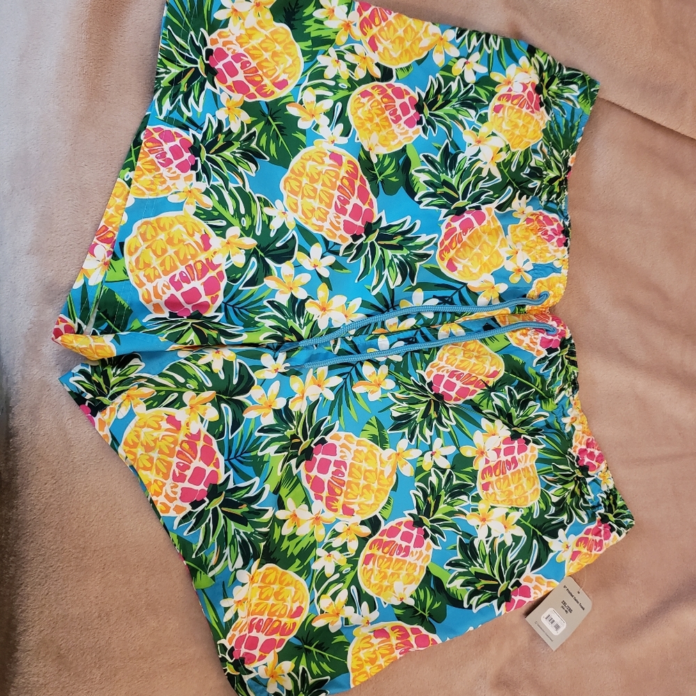 Mens bright swim shorts, 2xl. Brand new never worn